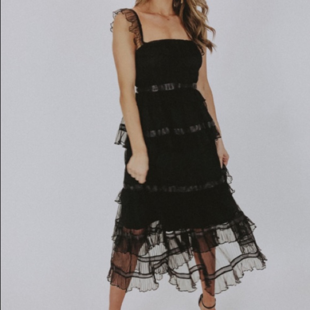 NWT L’abeye black tiered midi